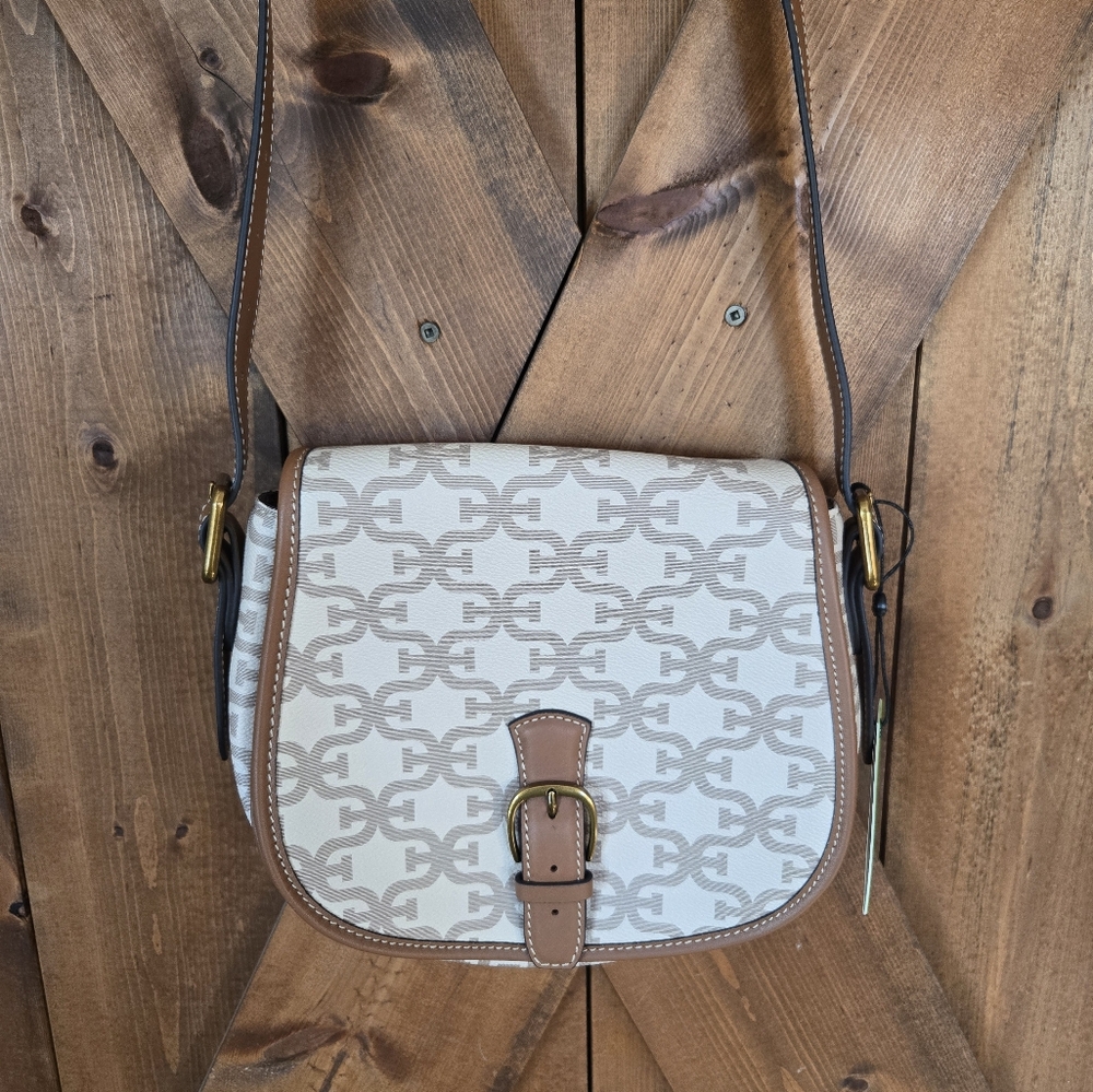 Signature saddle bag